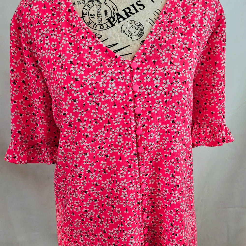 CeCe Pink Floral Button-Up Blouse